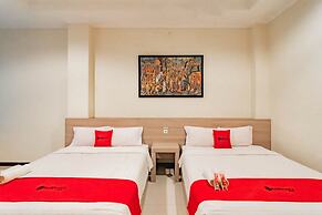 RedDoorz @ Sersan Bajuri Atas