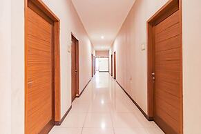 RedDoorz @ Sersan Bajuri Atas