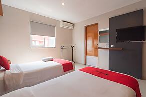 RedDoorz Plus @ Dago Pojok 3