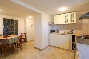 Ulivi Apartment