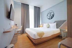 Facade Hotel by Azana