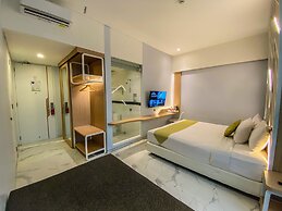 Facade Hotel by Azana
