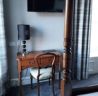 The Glenerne Guest House