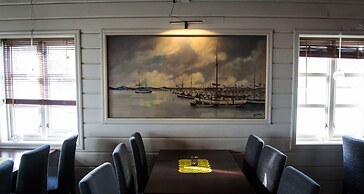 Lofoten Gate Hostel