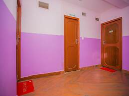 OYO 297 Hotel Aayam