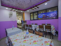 OYO 297 Hotel Aayam