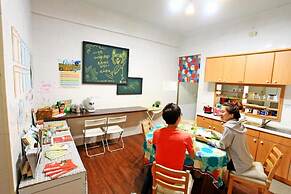 Navel Orange Hostel