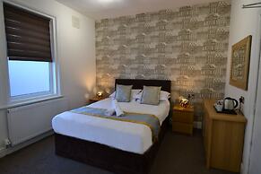 Hotel 33
