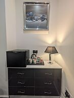 Hotel 33