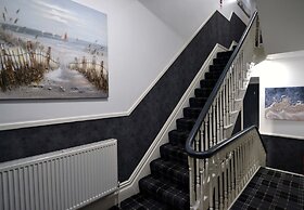 Hotel 33