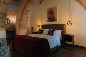Pjazza Suites Boutique Hotel