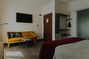 Pjazza Suites Boutique Hotel
