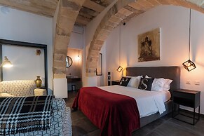 Pjazza Suites Boutique Hotel