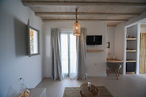 Myconian Crown Suites by Mr and Mrs White