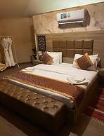 Seven Wonders Luxury Camp