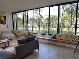 Aroeira Paradise Villa by Host-Point