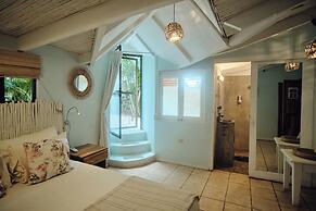The Beach Bungalows Tamarindo B&B