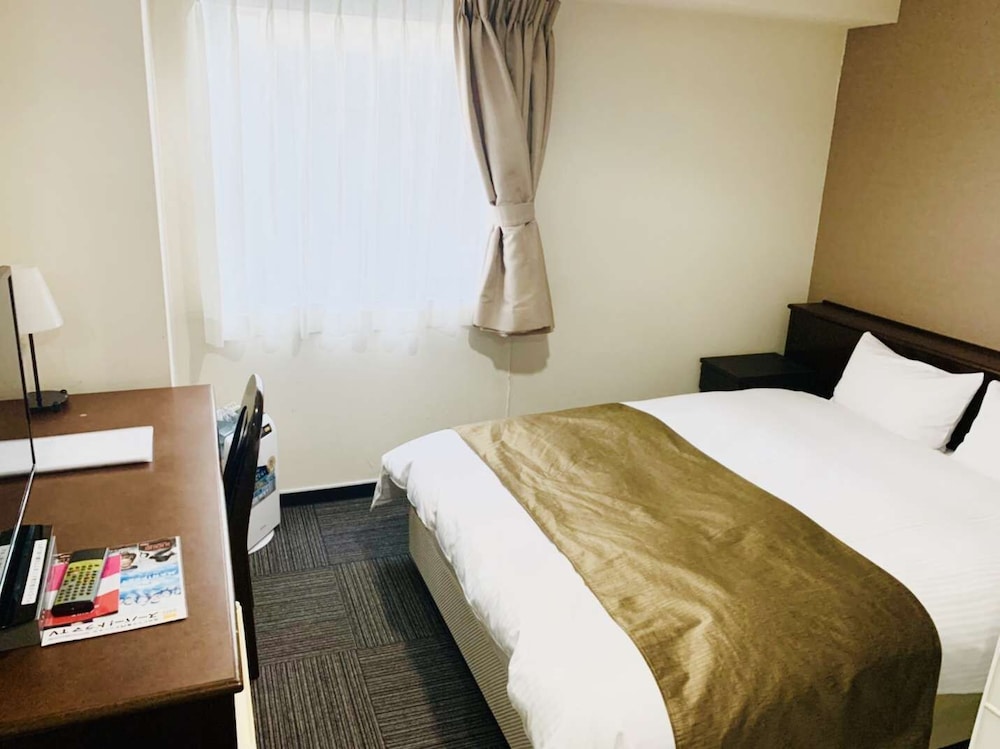 Takatsuki W and M Hotel