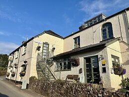 Royal Oak Inn