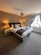 Royal Oak Inn