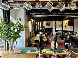 Royal Oak Inn