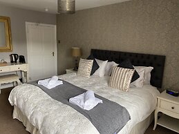 Royal Oak Inn