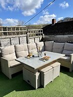 Royal Oak Inn