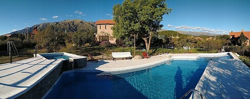 Cabañas El Aromo