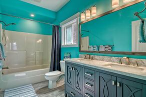 Semi-lakefront Luxury Blind Bay - Spring Specials! 2 Bedroom Cottage b
