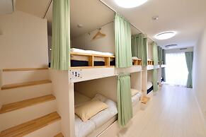 Guest House Gifuhashima COCONE - Hostel