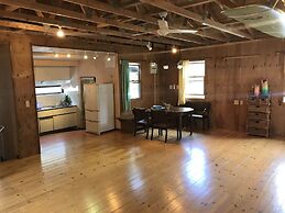 Shanti Bungalow