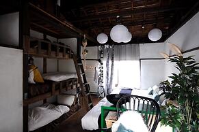 nid Tani6 House