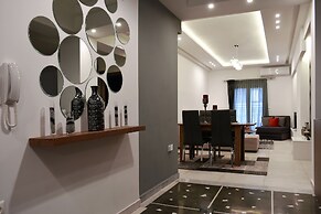 Narcissus Luxury Apt Must