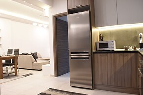 Narcissus Luxury Apt Must