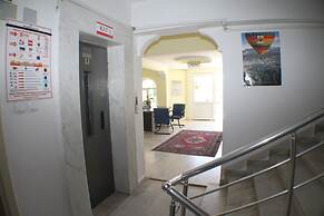 Loopy Lodge Hotel