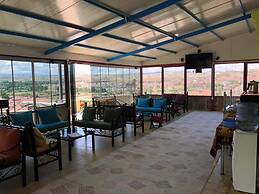 Loopy Lodge Hotel