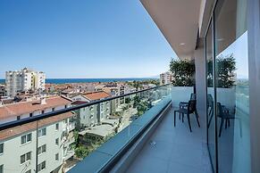 Awen Lara Hotel