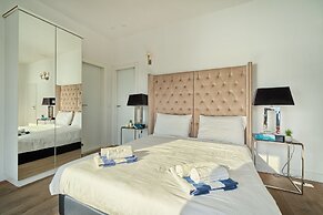 Livingstone Beach House