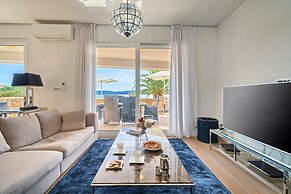 Livingstone Beach House