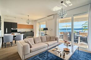 Livingstone Beach House