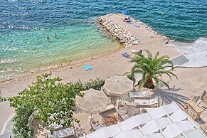 Livingstone Beach House