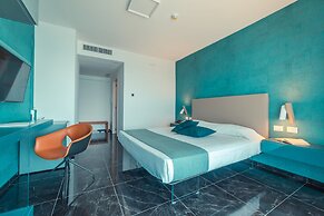 Nautilus Hotel