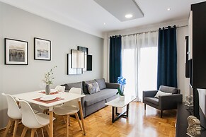 Nicholas Point Apartments and Rooms
