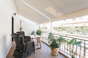 Nicholas Point Apartments and Rooms