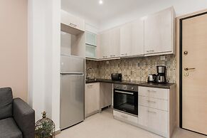 Nicholas Point Apartments and Rooms