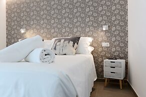 Miramed Rooms