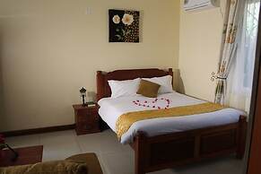 Oluwa Seun Beach Cottages