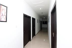 OYO 24199 Hotel Ojus Tower