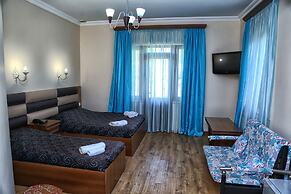 Lara Hotel