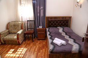 Lara Hotel
